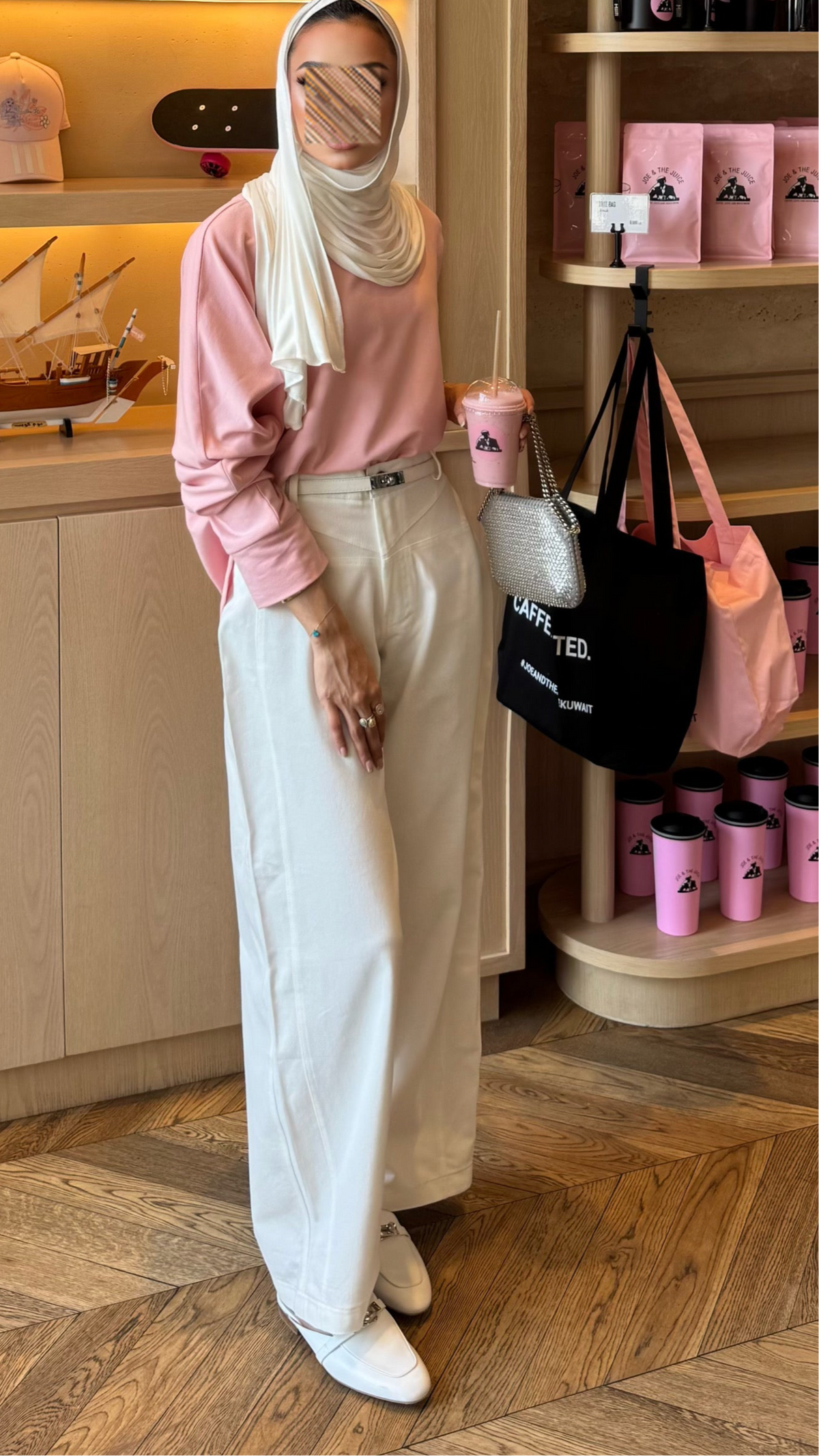 Wide leg pants