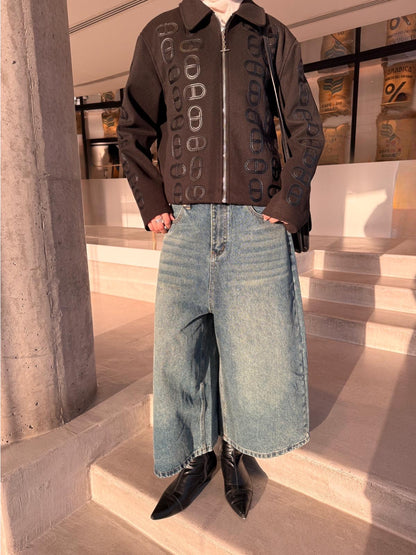 Wide-Leg Midi Jeans