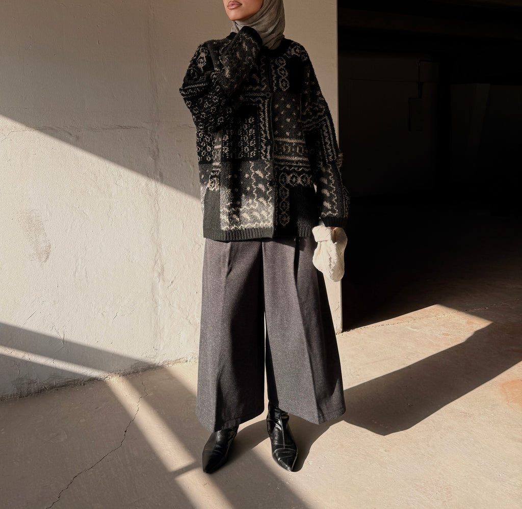 Wide-Leg Midi Culottes with belt