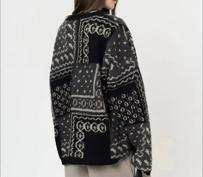 Thick wool knitted cardigan