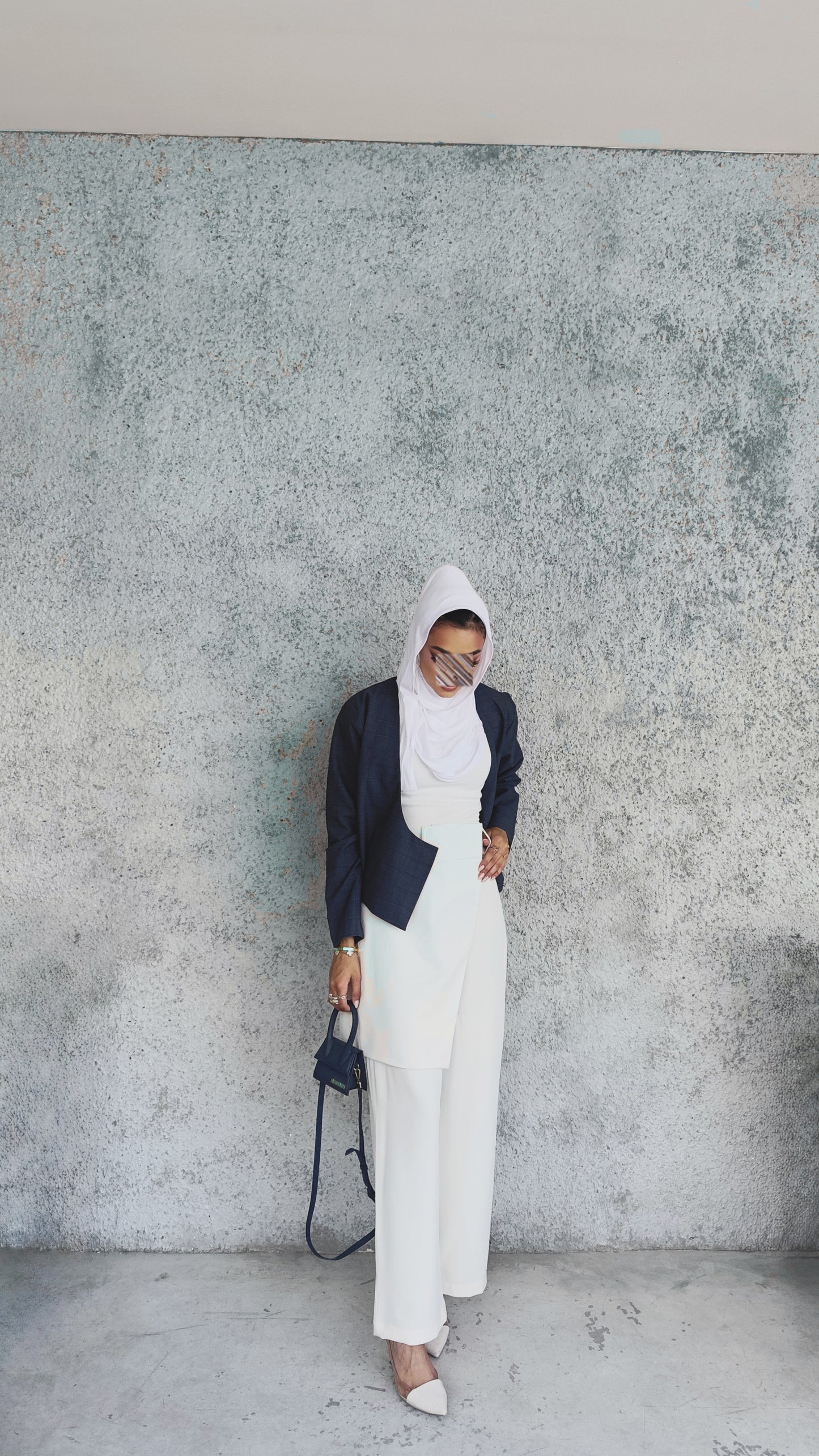 Wrapped front trousers off white color