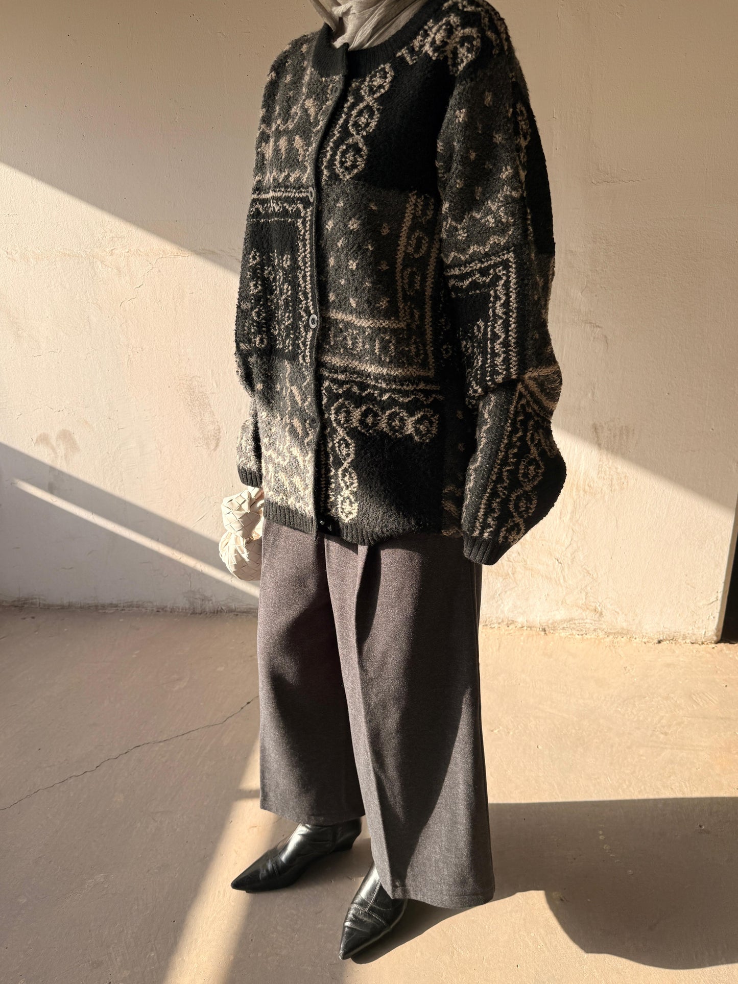 Thick wool knitted cardigan