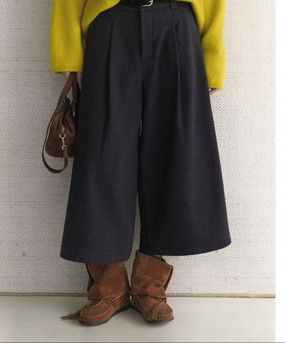 Wide-Leg Midi Culottes with belt