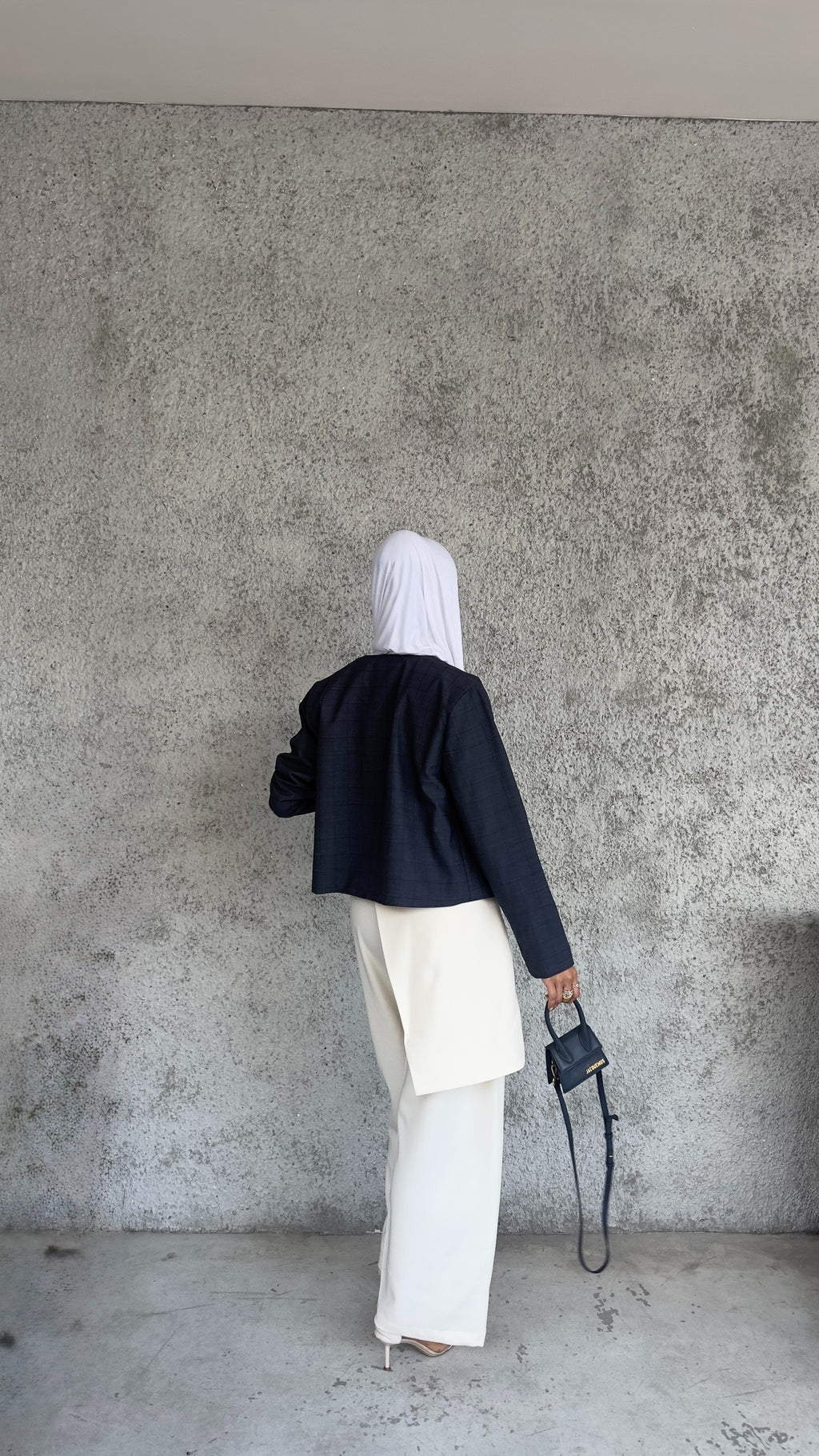 Wrapped front trousers off white color