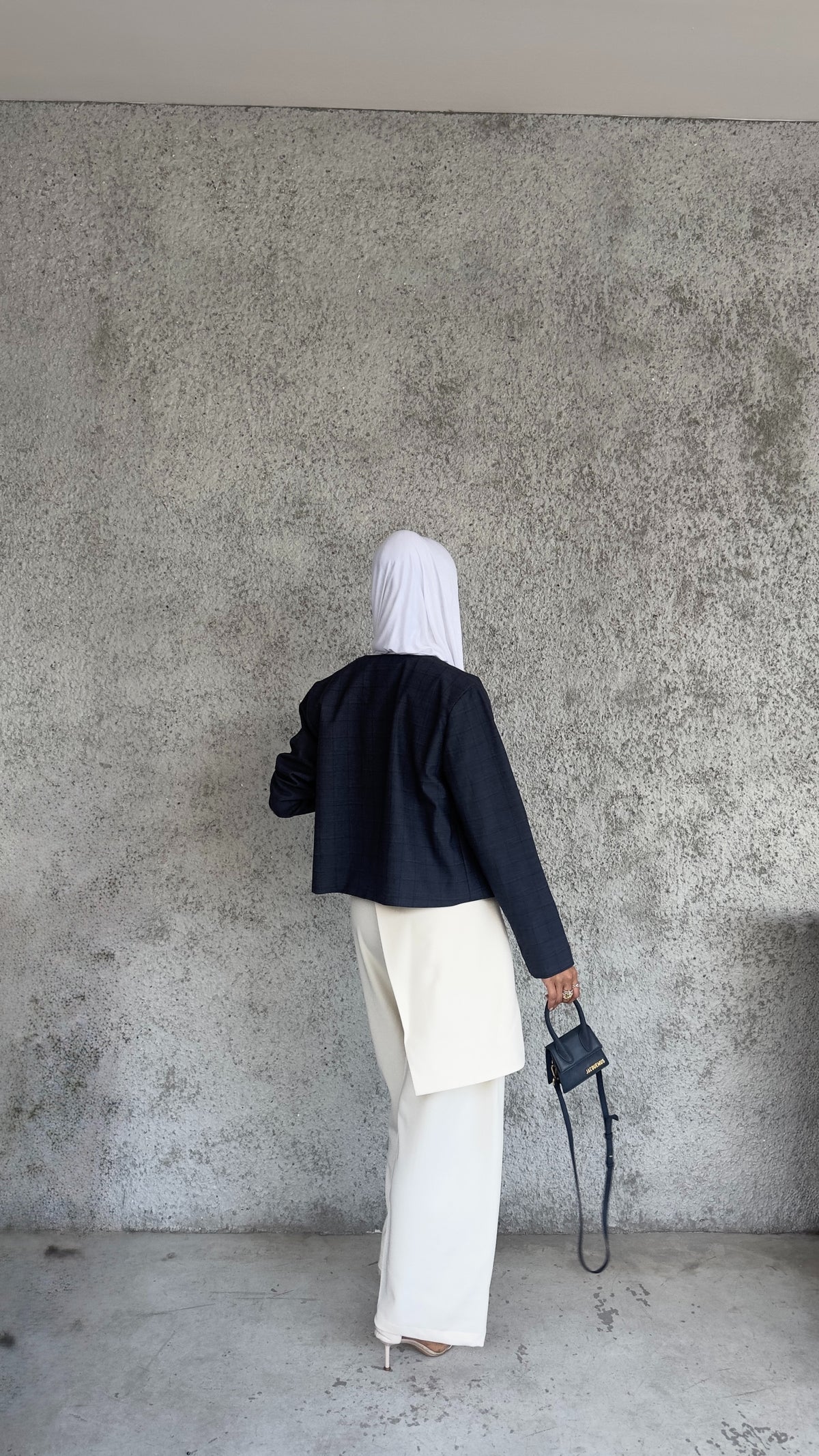 Wrapped front trousers off white color