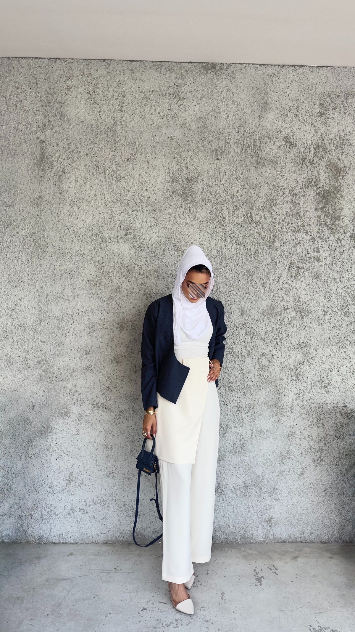 Wrapped front trousers off white color