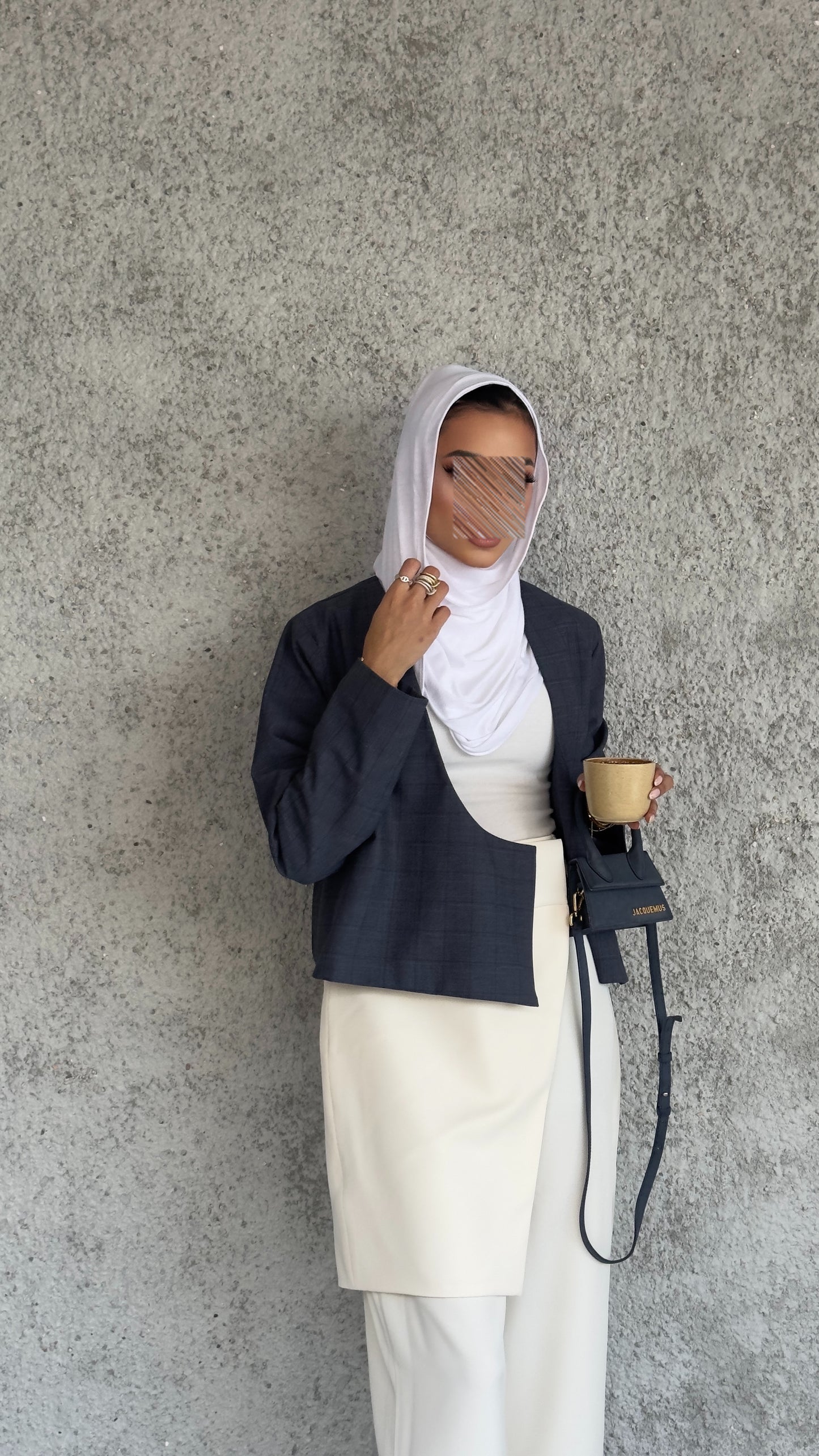 Cropped check pattern jacket 21 inches navy blue color