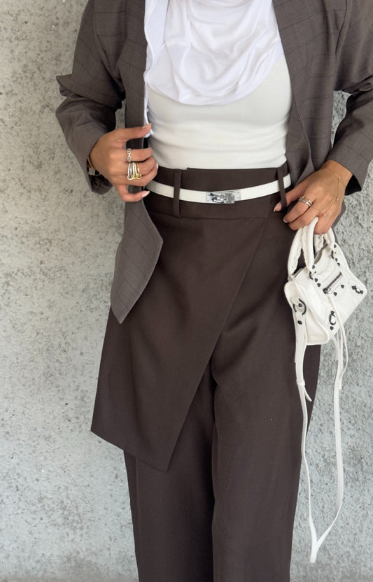 Wrapped front trousers brown color