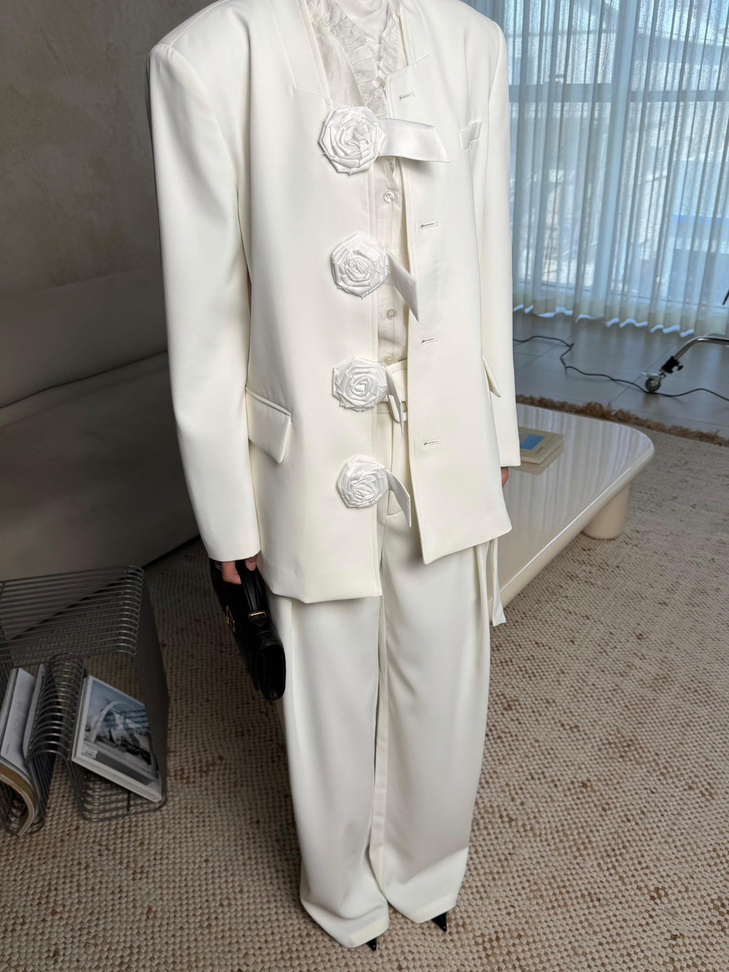 The Receptions Suit 
3 pcs set بدلة الاستقبالات