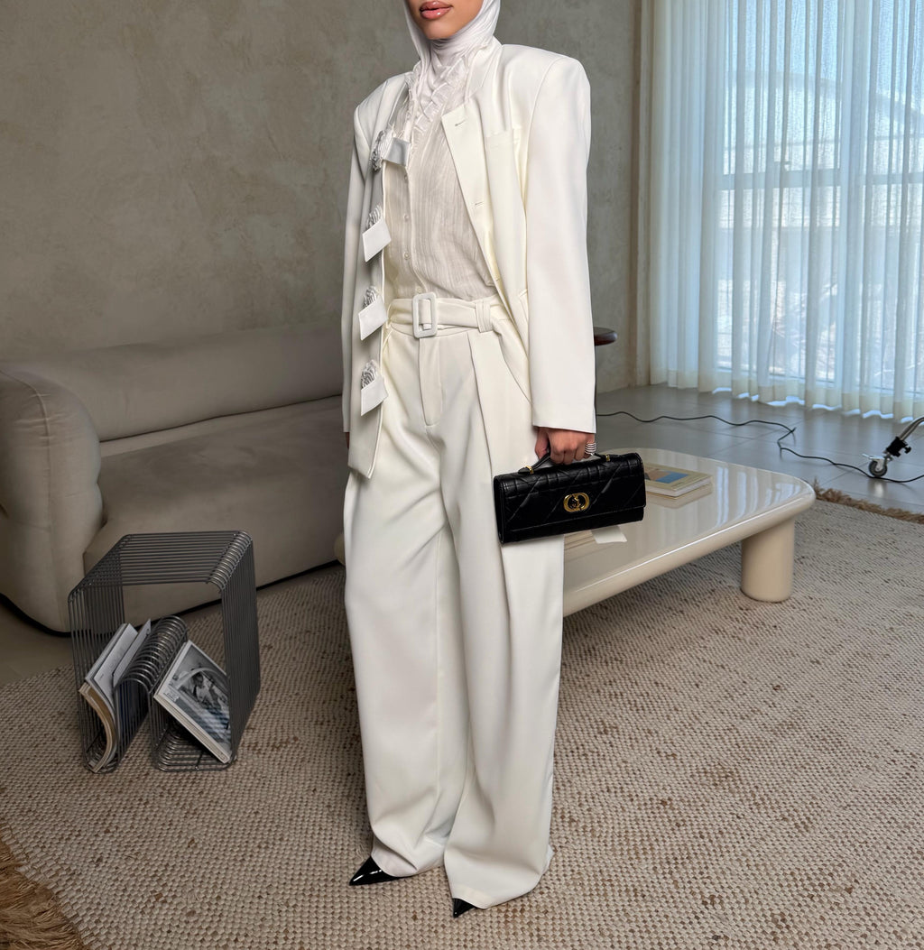 The Receptions Suit 
3 pcs set بدلة الاستقبالات